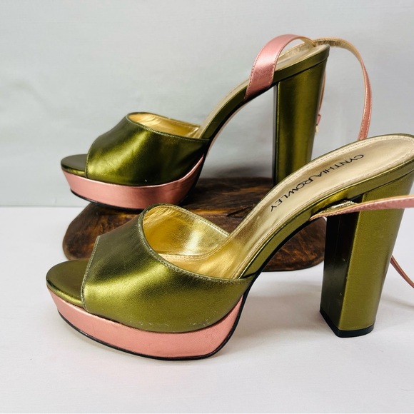 Cynthia Rowley metallic olive green and pink platform sandals - Picture 4 of 6
